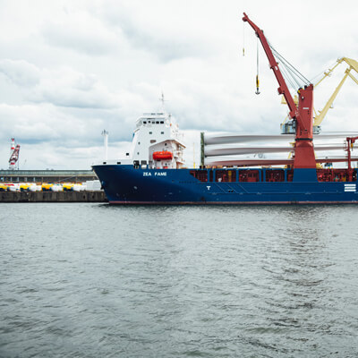 Importaciones y exportaciones de alimentos. Transporte maríticmo